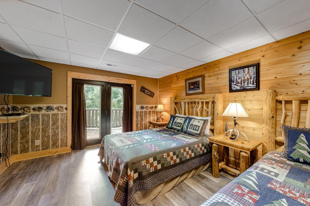 Edge Of The Park Lodge Sevierville Zewnętrze zdjęcie