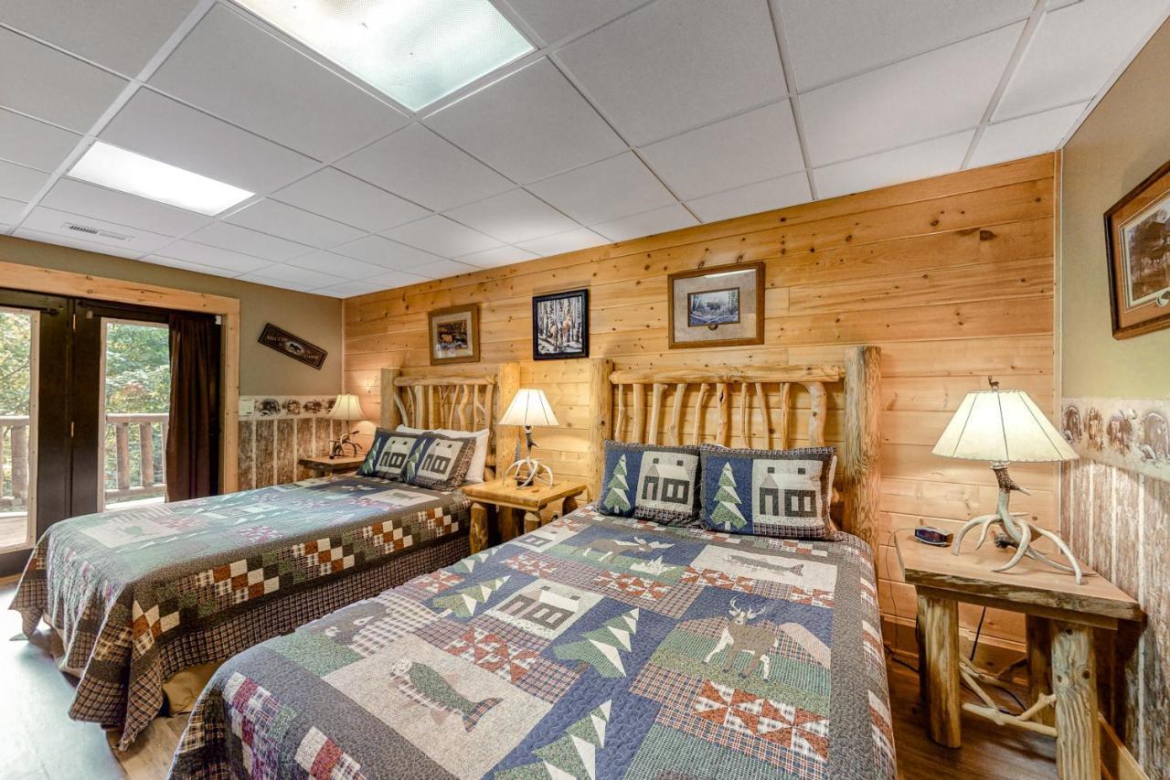 Edge Of The Park Lodge Sevierville Zewnętrze zdjęcie