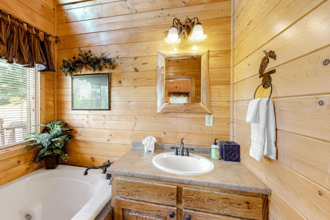 Edge Of The Park Lodge Sevierville Zewnętrze zdjęcie